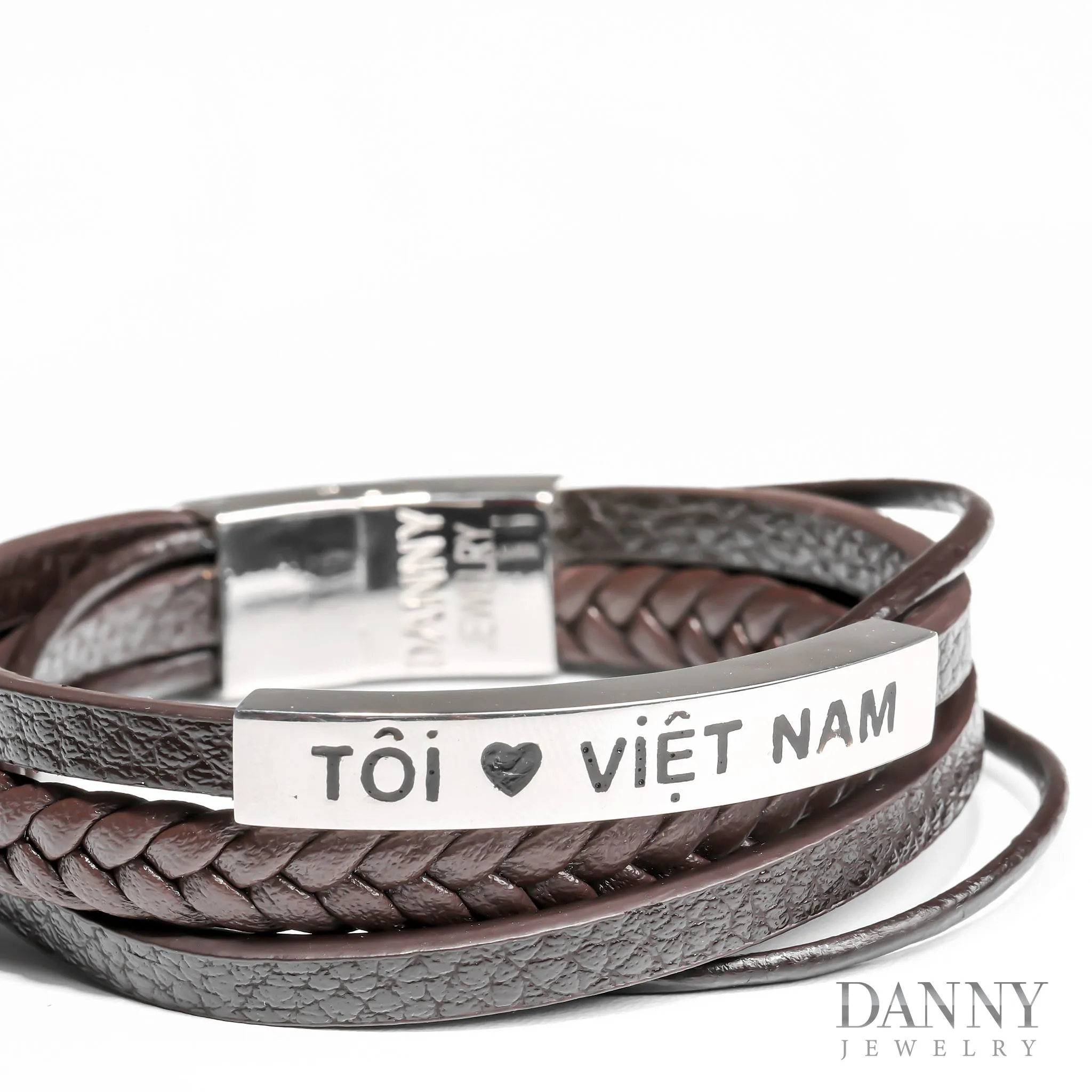 Lắc tay Da mặt và khóa bạc, khắc chữ Tôi Yêu Việt Nam HK0G0001
